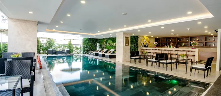 Фото отеля Grand Sea Hotel