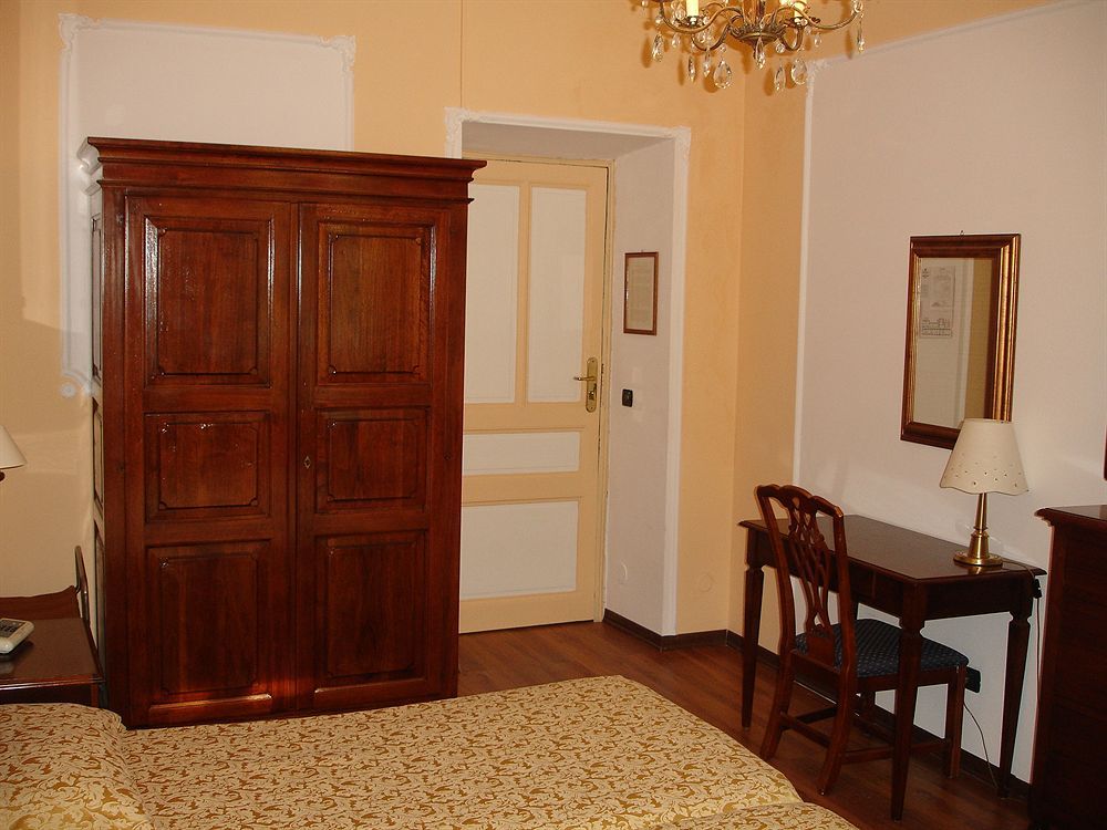 Grand Hotel & Des Anglais "Parcheggio gratuito" фото 29