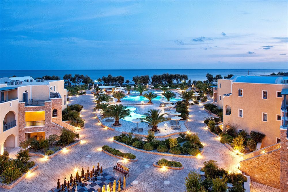 Santo Miramare Beach Resort фото 34