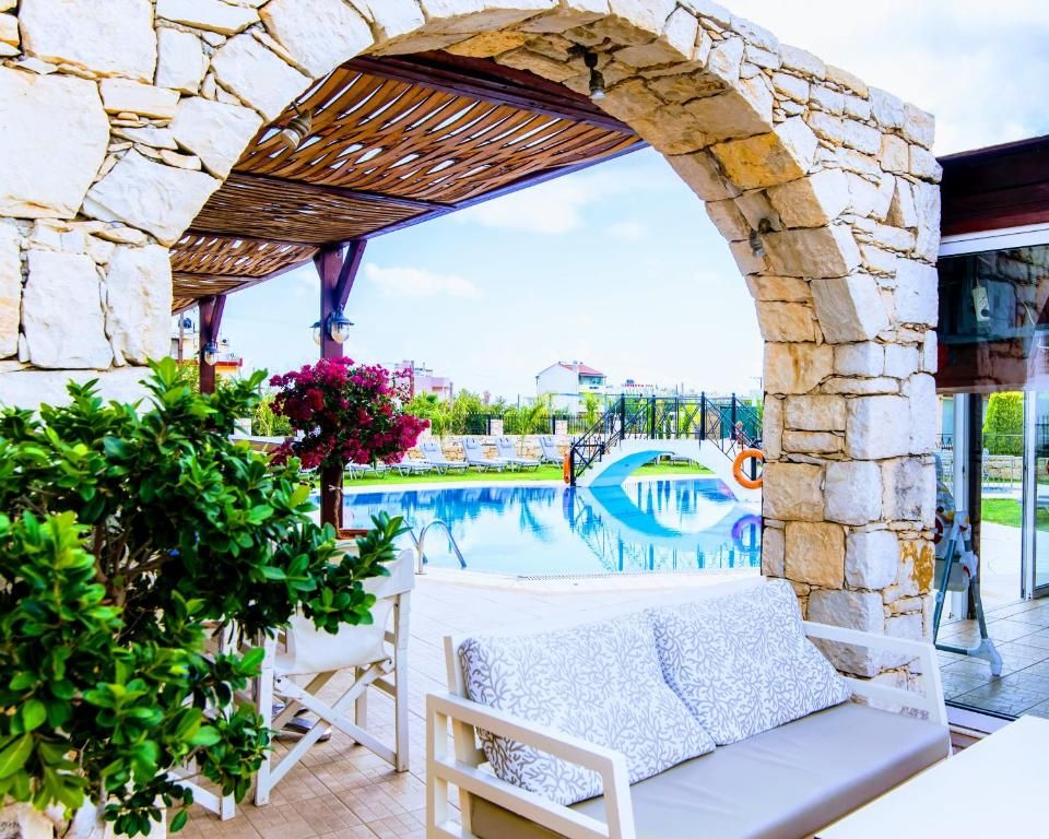 Yiannis Manos Hotel фото 12