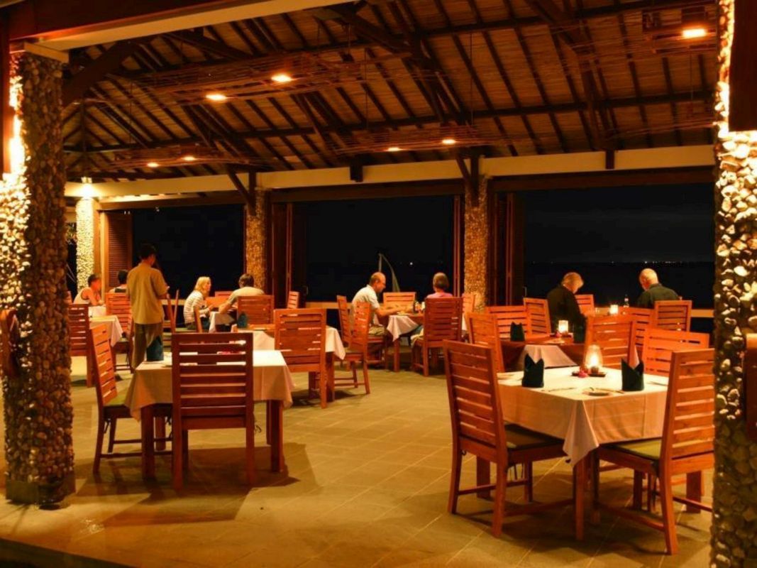 Cocotinos Sekotong, a Boutique Beach Resort & Spa фото 15