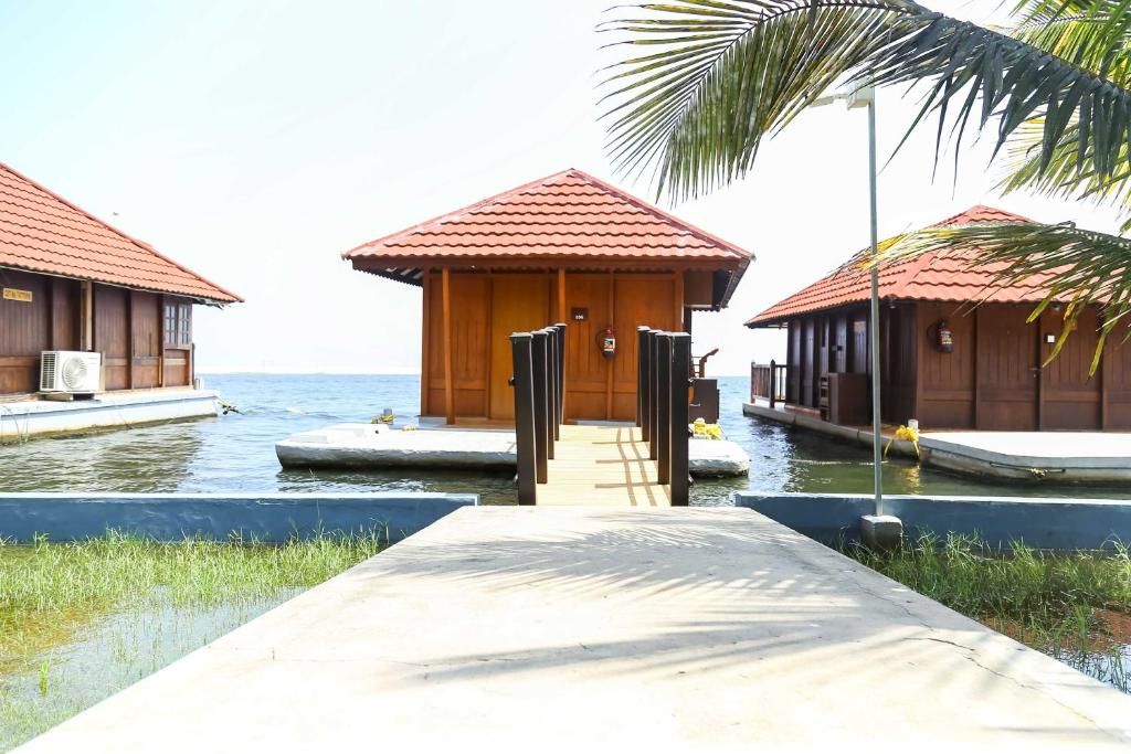 Poovar Island Resort фото 26