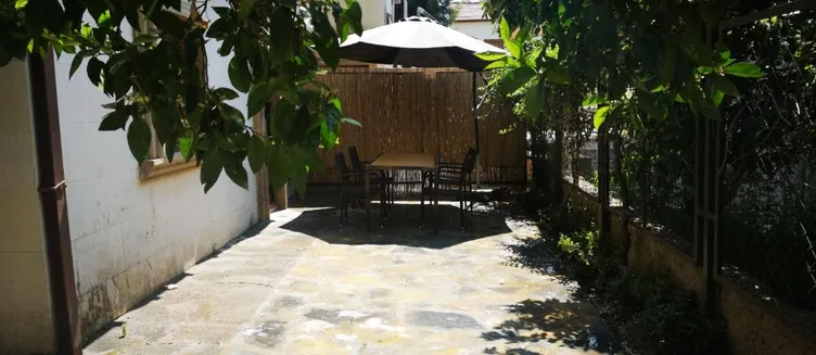 Фото отеля Dinara Hotel