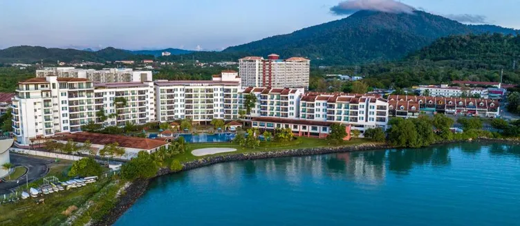 Фото отеля Dayang Bay Resort Langkawi