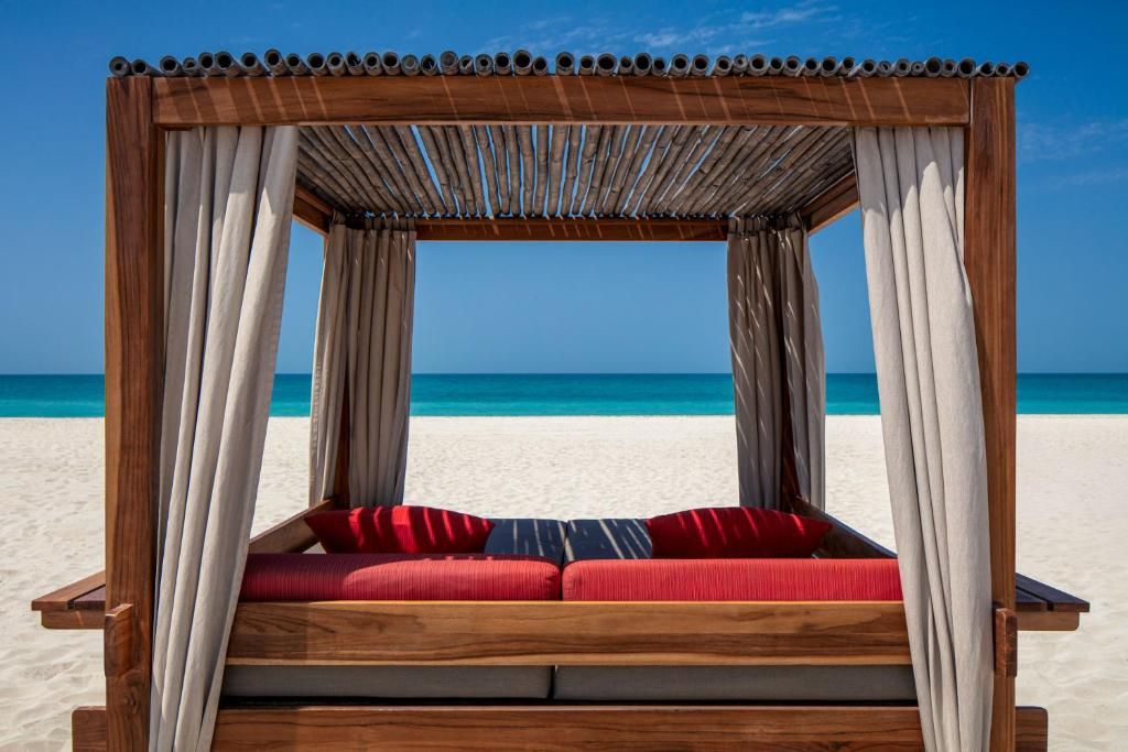 Saadiyat Rotana Resort and Villas фото 120