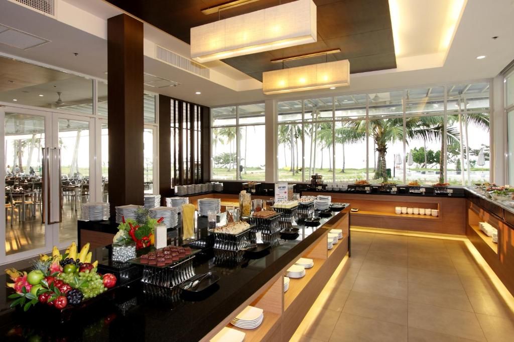 Kantary Beach Hotel Villas & Suites фото 41