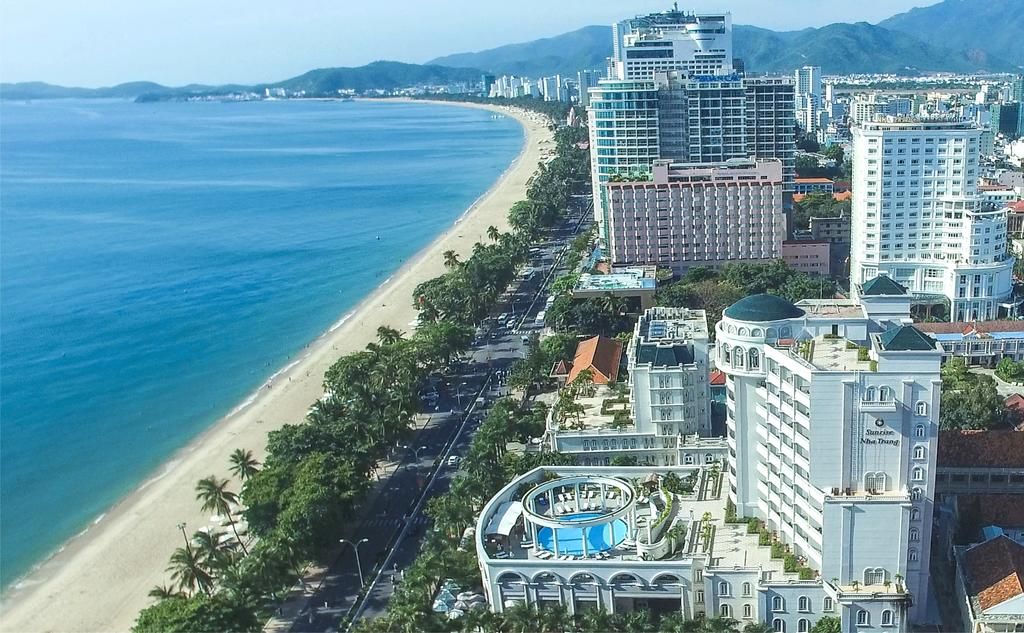Sunrise Nha Trang Beach Hotel & Spa фото 2