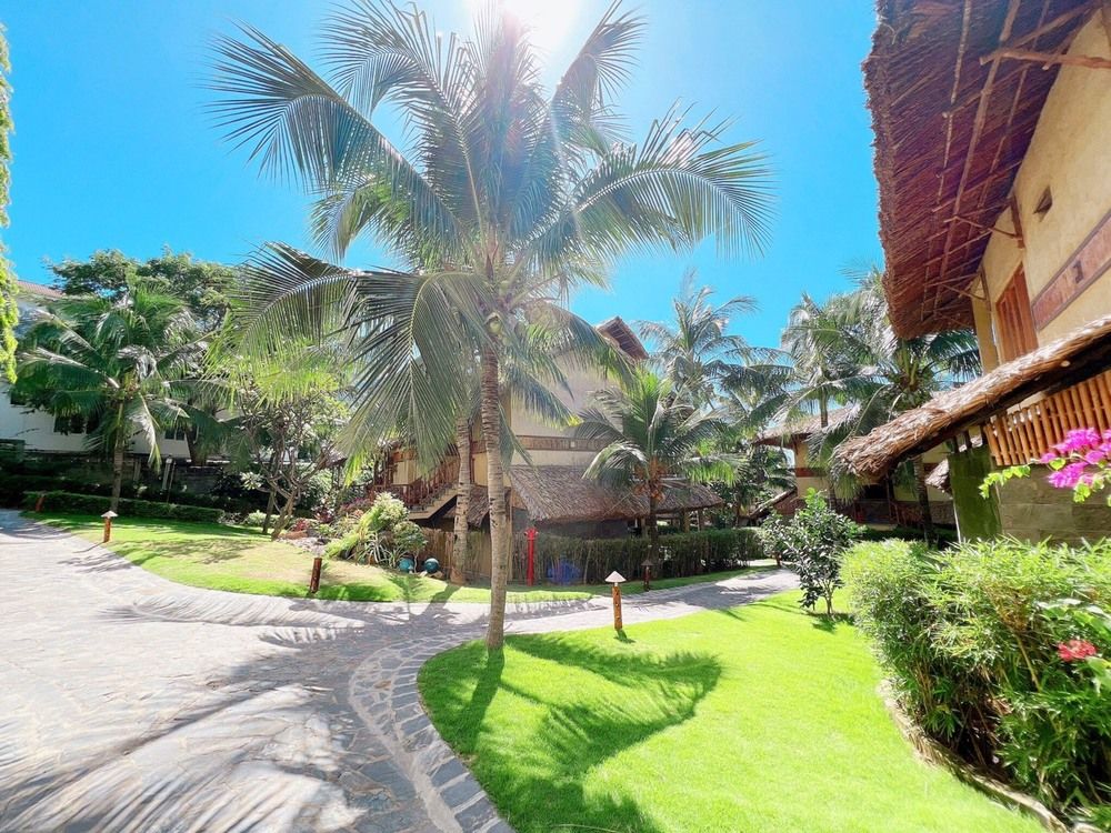 Aroma Beach Resort & Spa фото 90