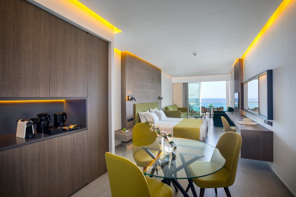 Cavo Maris Beach Hotel фото 4