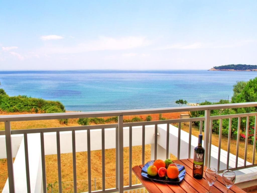 Maranton Beach Hotel фото 34