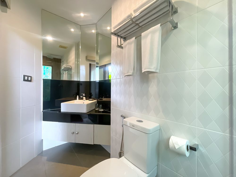 Quality Resort and Spa Patong Beach фото 53