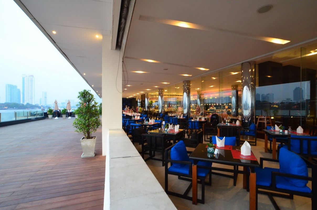 Ramada Plaza by Wyndham Bangkok Menam Riverside фото 10