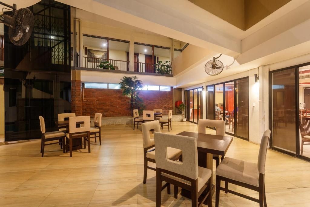 Hotel Janaki фото 3