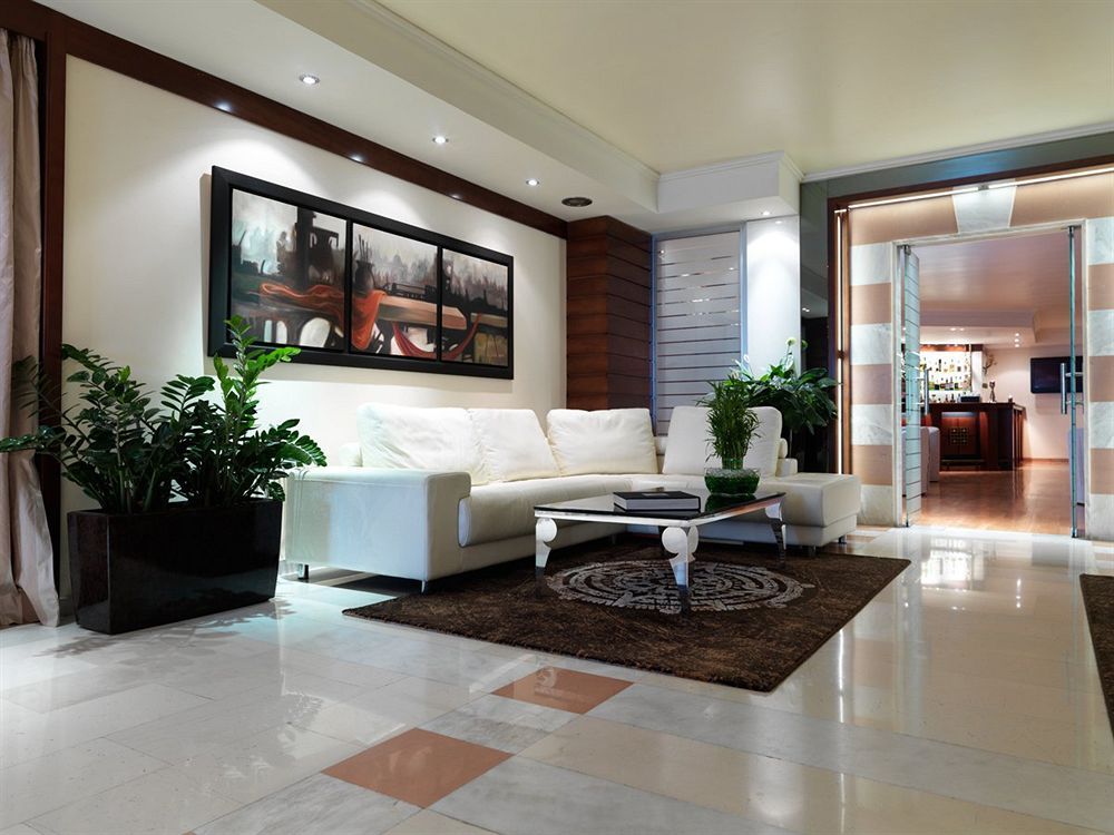Blazer Suites Hotel фото 42