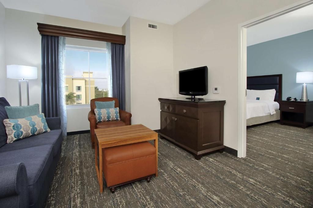 Homewood Suites by Hilton Miami - Airport West фото 12