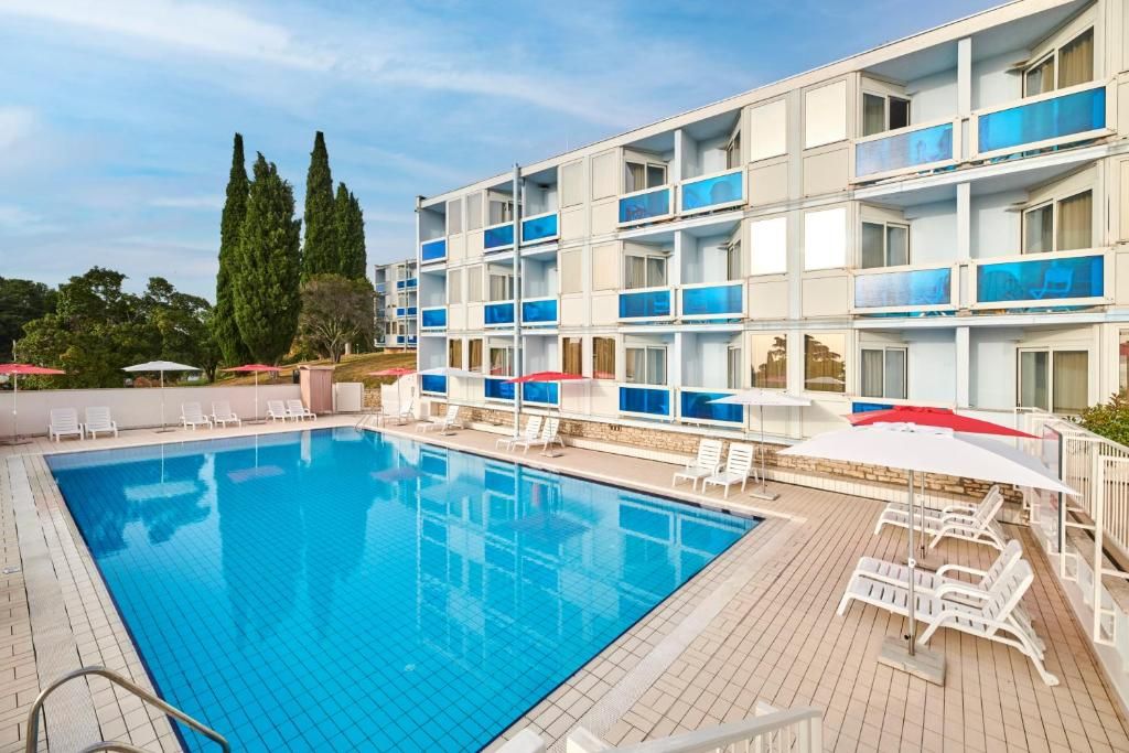Hotel Plavi Plava Laguna фото 12