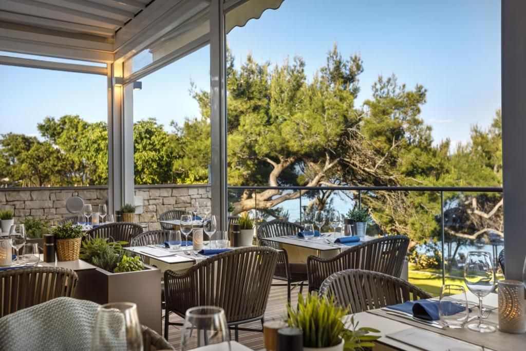 Valamar Collection Girandella Resort - Maro Suites фото 27