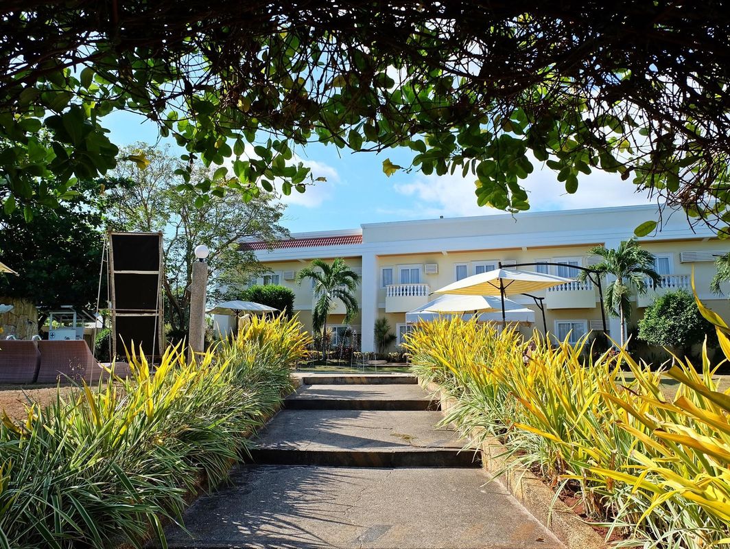 Alona Kew White Beach Resort фото 22