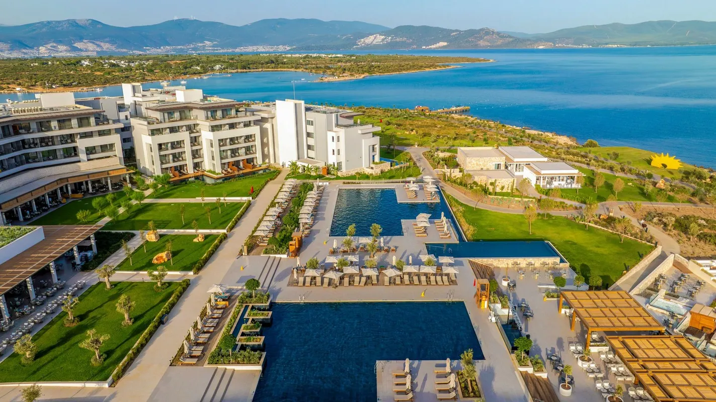 Anda Barut Collection фото 13