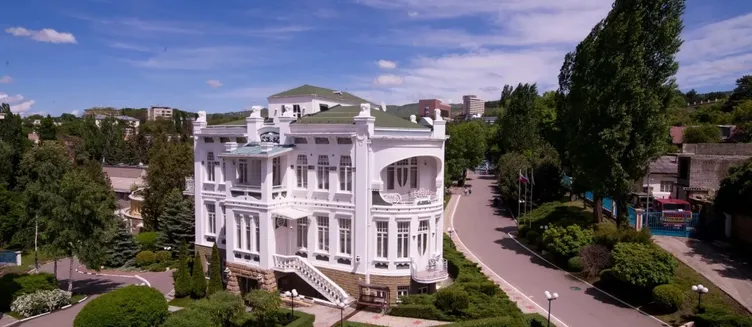 Фото отеля Санаторий «AZIMUT Здоровье Долина Нарзанов»