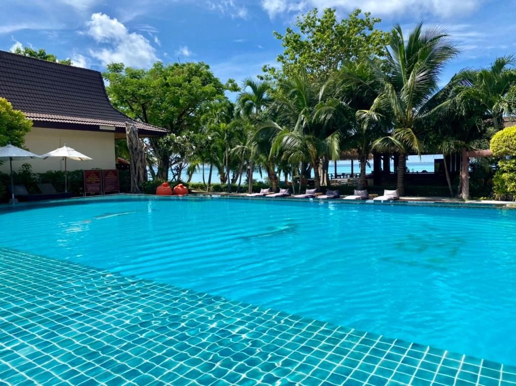 Phi Phi Villa Resort-SHA Extra Plus фото 41