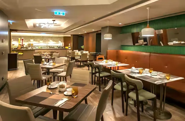 Doubletree by Hilton Istanbul - Sirkeci фото 5