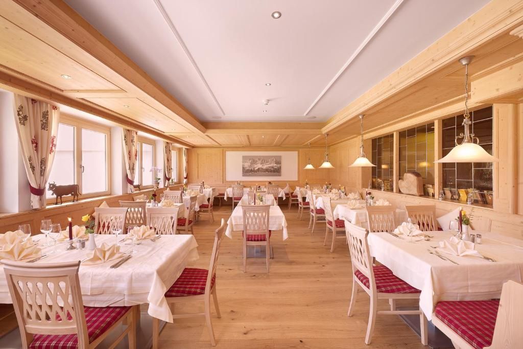 Hotel Tyrol фото 29