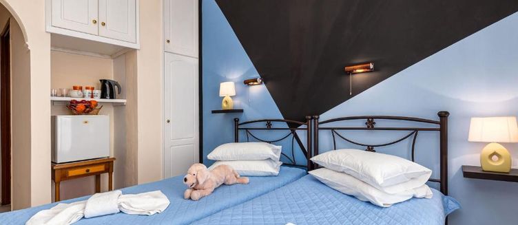 Фото отеля Riviera Seaside Hotel by Estia