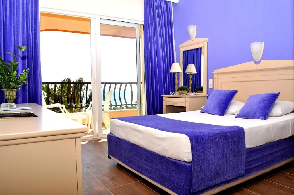 Club Turtas Beach Hotel фото 70