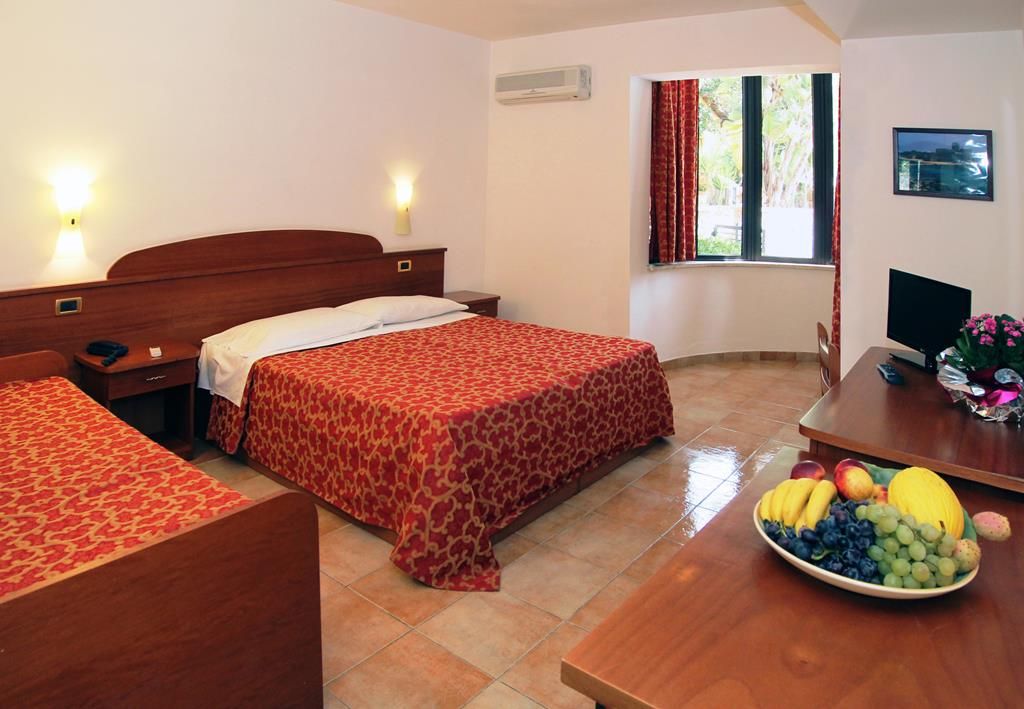 Hotel Villaggio Costa degli Dei фото 8