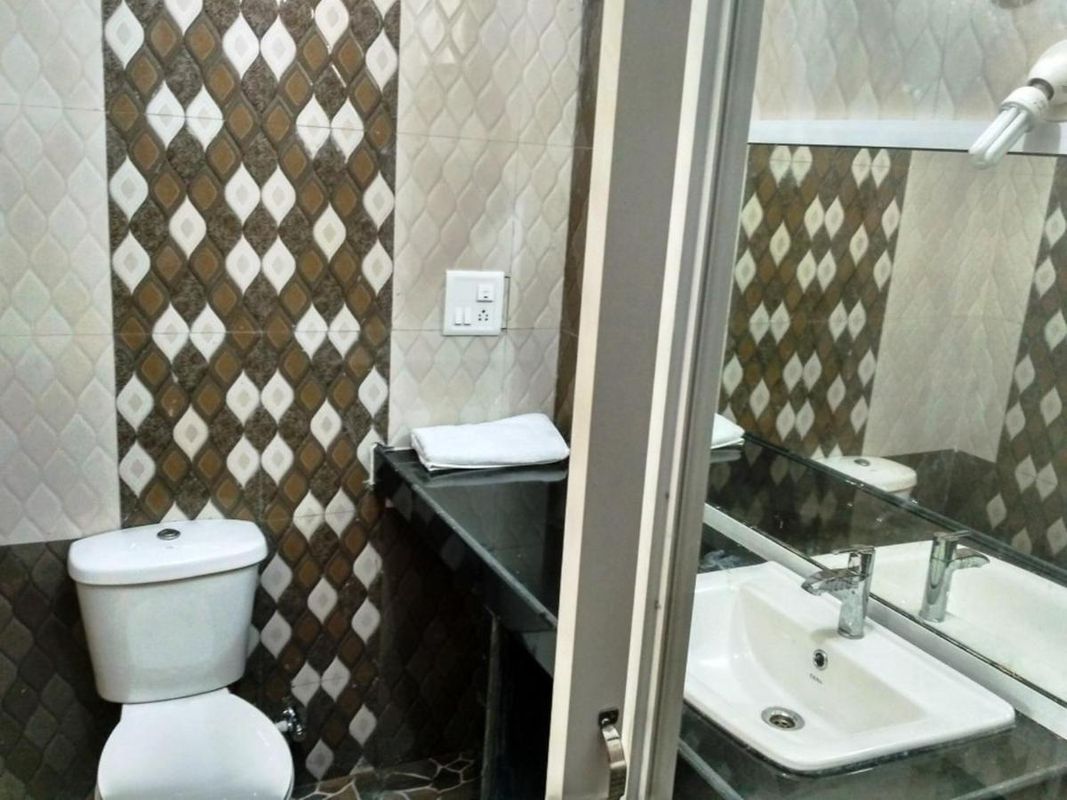 Guest House «J.B.L. Enterprises» фото 28