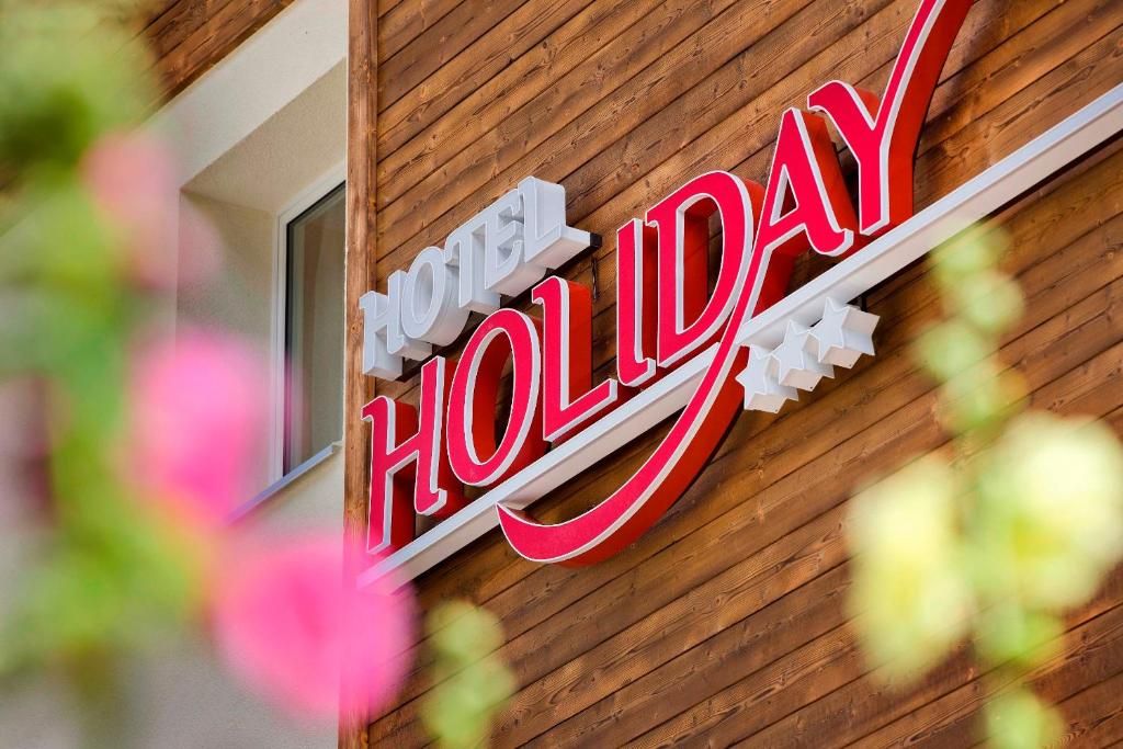 Holiday фото 23
