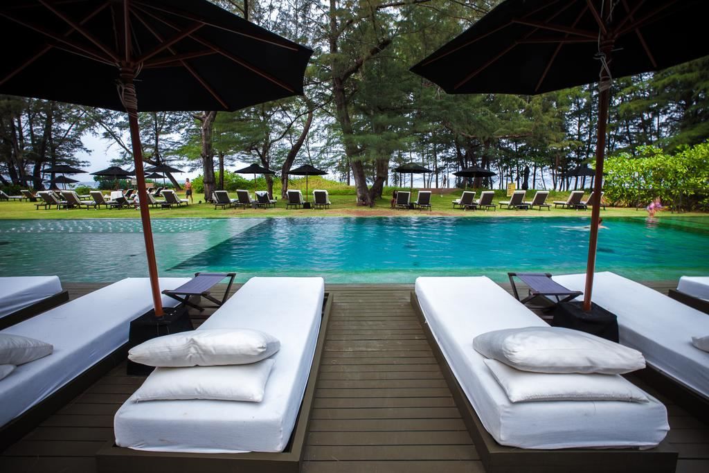 SALA Phuket Mai Khao Beach Resort фото 7