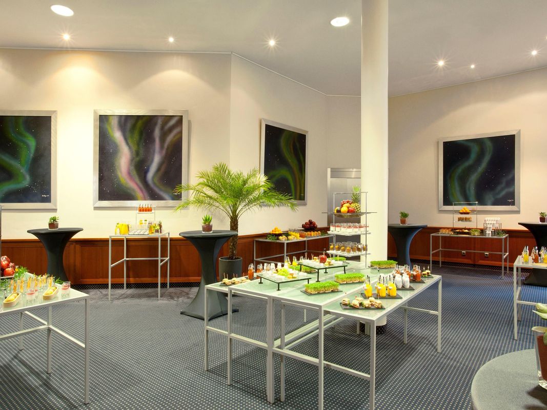 Crowne Plaza Berlin City Centre, an IHG Hotel фото 14