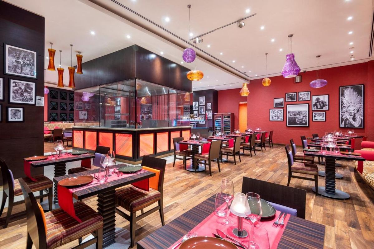 Crowne Plaza Doha - The Business Park by IHG фото 11