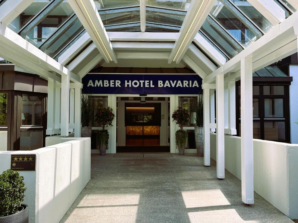 AMBER HOTEL Bavaria фото 2