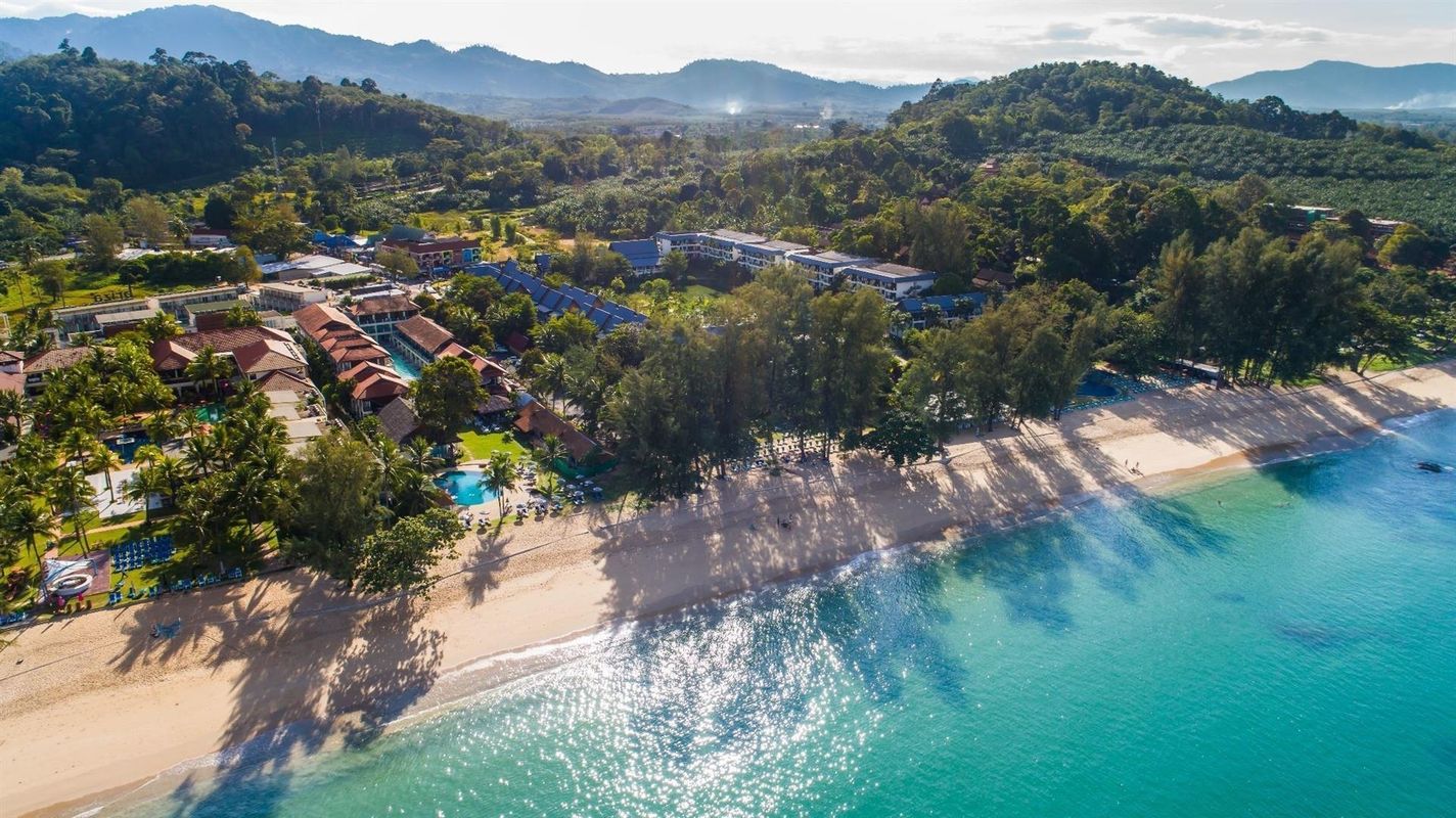 Khaolak Emerald Beach Resort & Spa фото 27