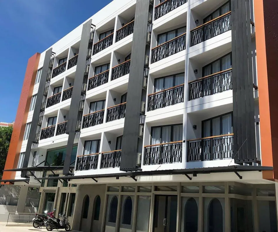 Phoenix Karon Beach Hotel фото 2