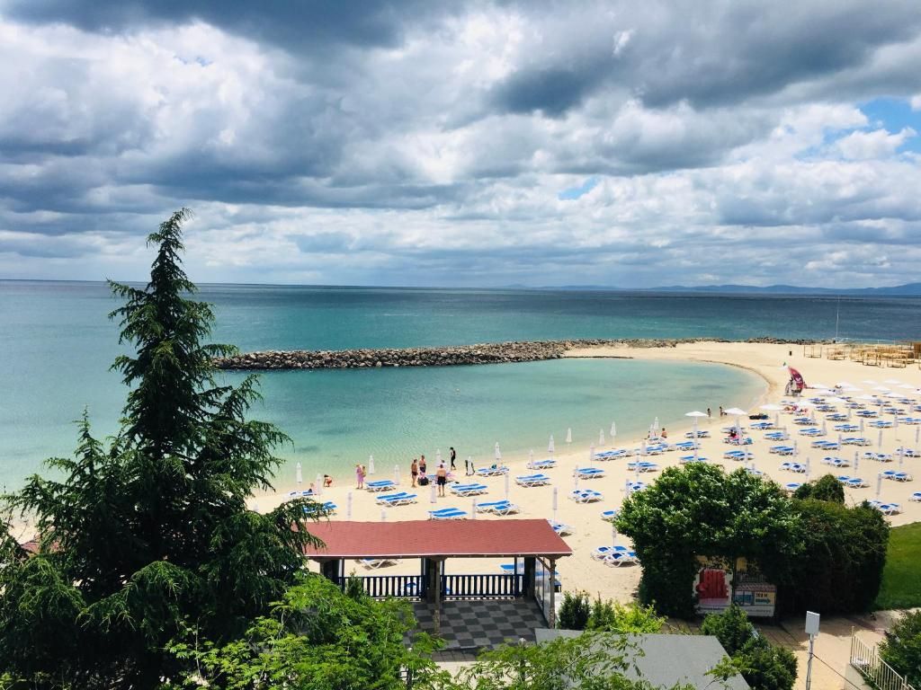 Hotel Sofia Beach фото 2