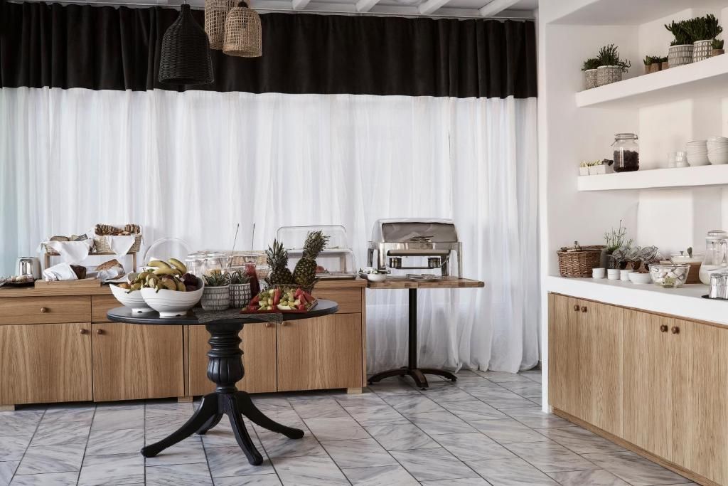 Adelmar Hotel & Suites фото 14