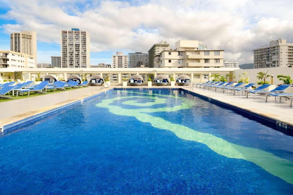 Hilton Waikiki Beach Hotel фото 36