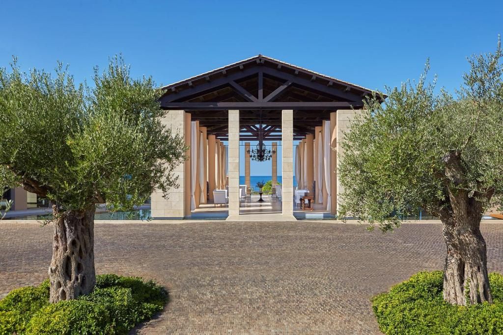 Costa Navarino, The Romanos Resort фото 61