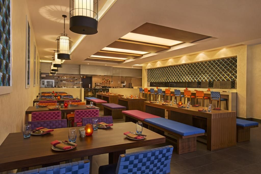 DoubleTree by Hilton Hotel and Residences Dubai Al Barsha фото 15