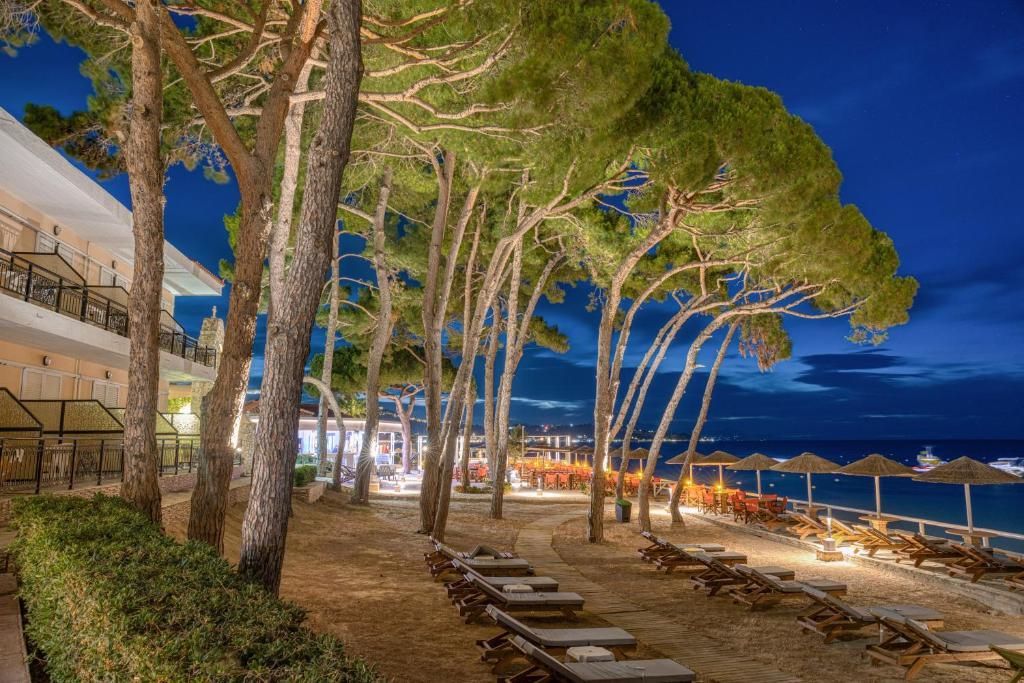 Castello Beach Hotel фото 33