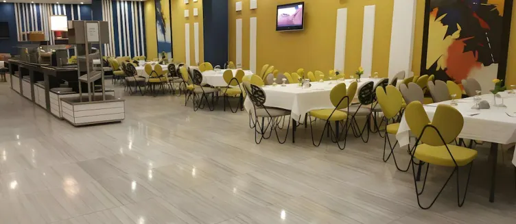 Фото отеля Oum Palace Hotel & Spa
