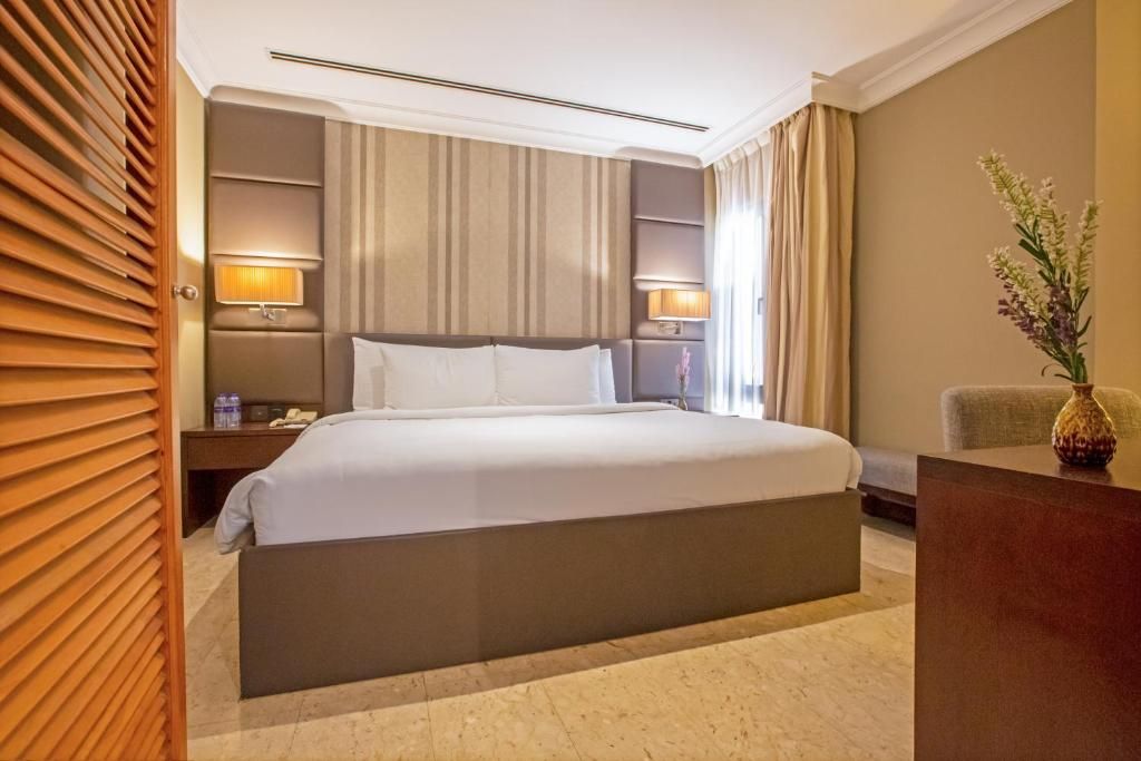 Dubai Marine Beach Resort & Spa фото 46
