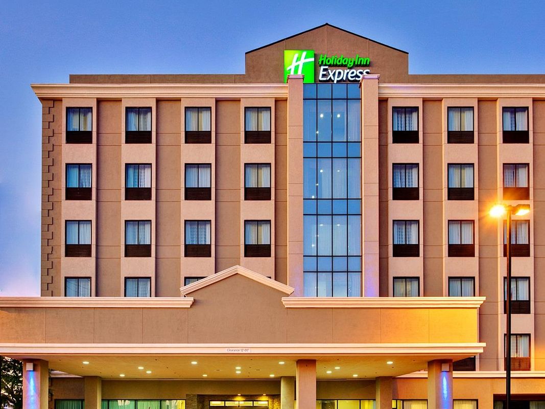 Holiday Inn Express Los Angeles LAX Airport фото 7