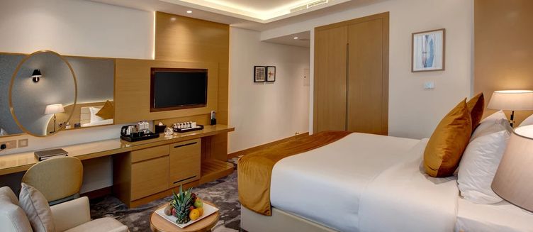Фото отеля The S Hotel Al Barsha