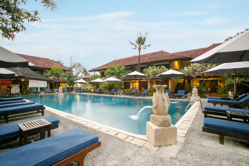 Legian Paradiso Hotel фото 0