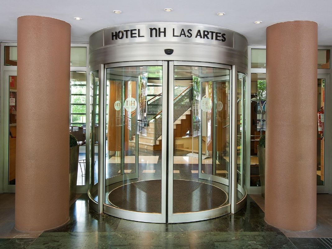 Hotel NH Valencia Las Artes фото 26